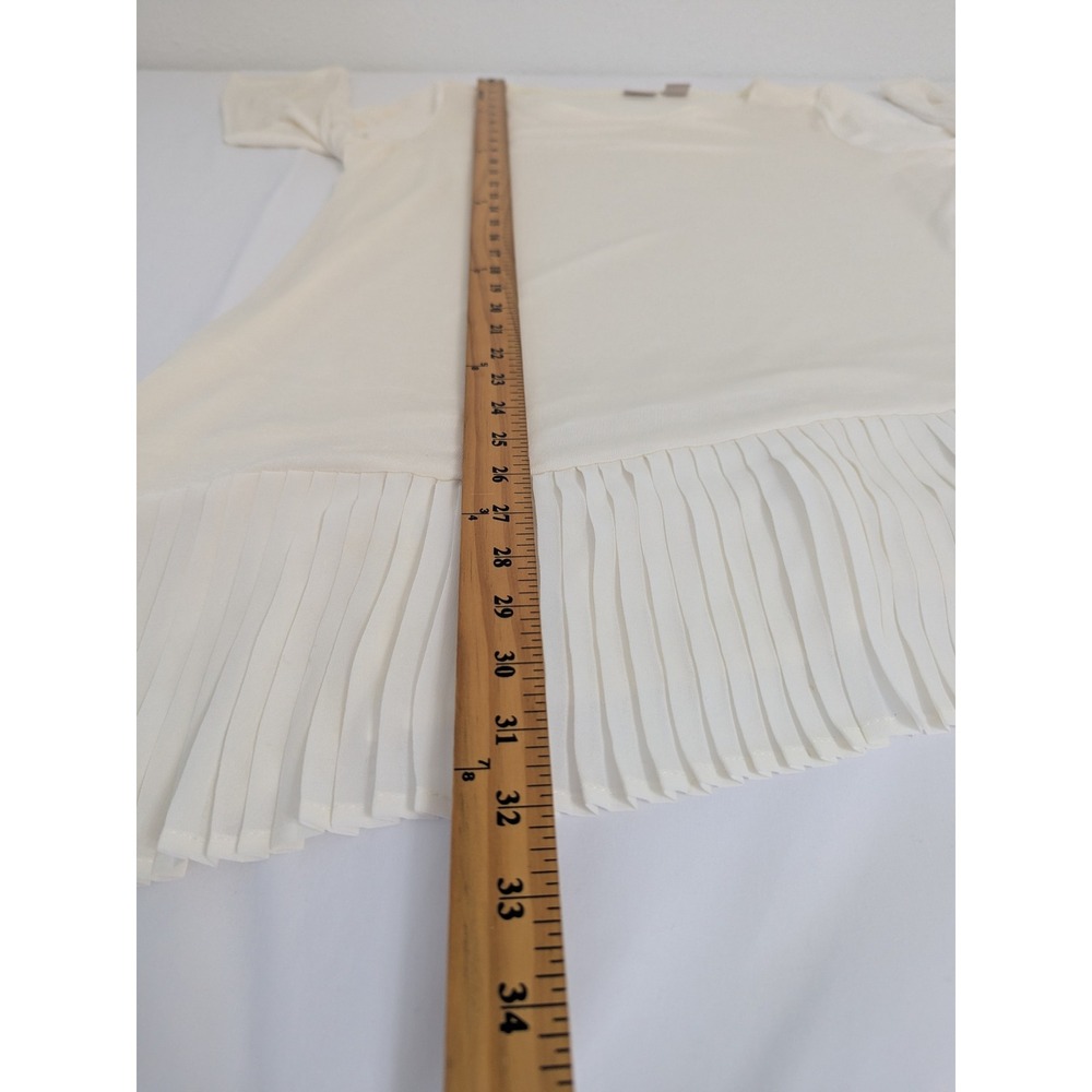 Chico's Travelers Tunic Top Womens 2 L Cream Pleated Asymmetrical Hem Minimalist - Picture 7 of 8